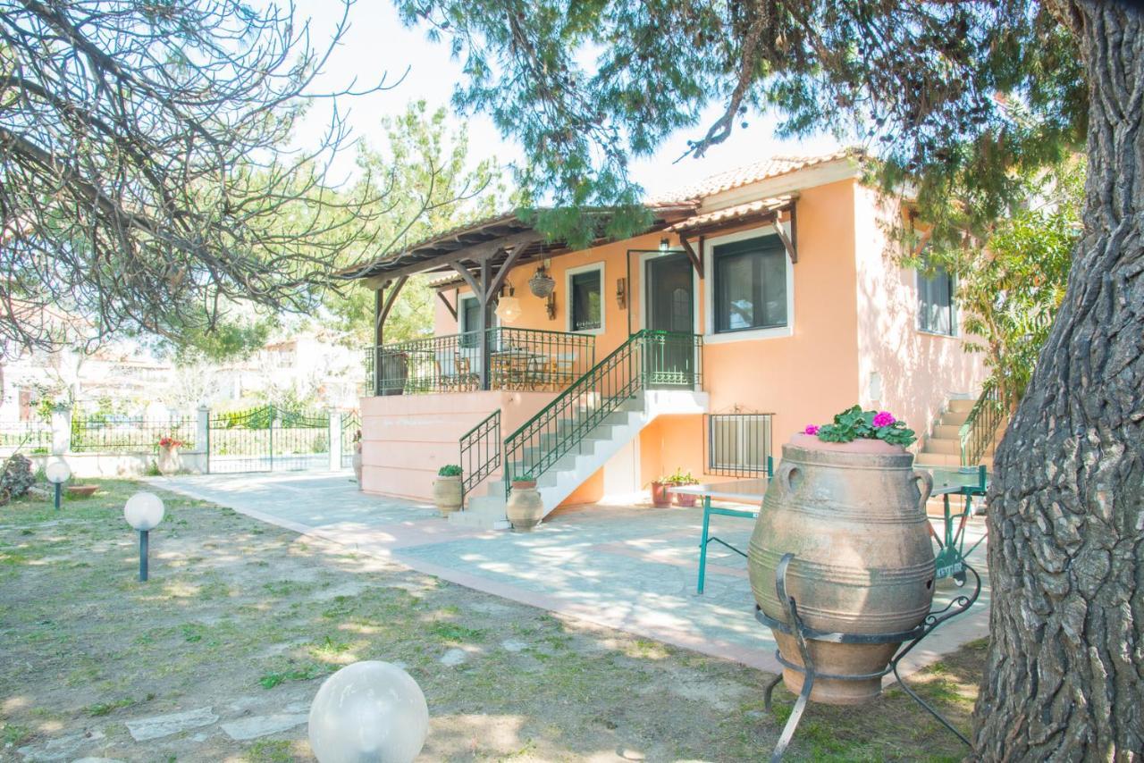 Villa Pefka Nikiti  Esterno foto