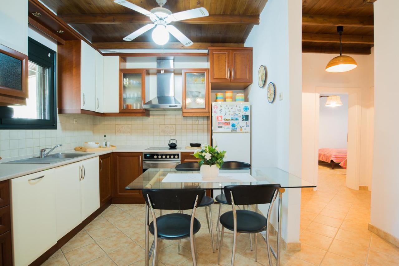 Villa Pefka Nikiti  Esterno foto